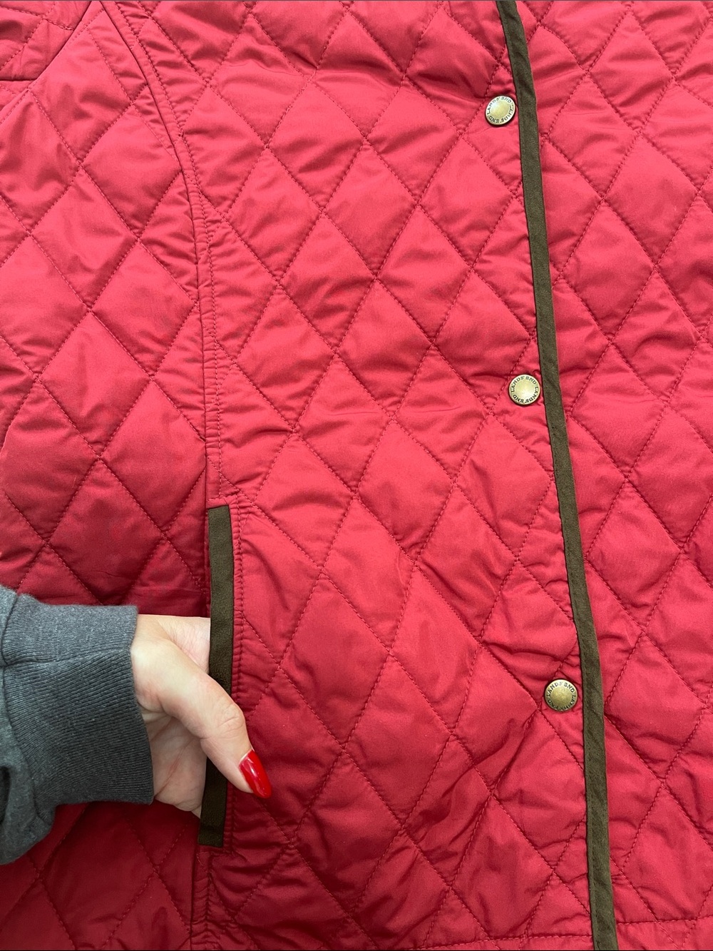 Lands’ End Cranberry Red Diamond Quilted Barn Jacket, Dark Brown Trim - Size L - Picture 9 of 16